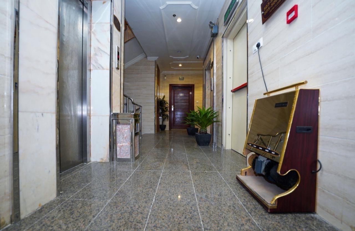 غرفتين وصاله ودورتين مياه