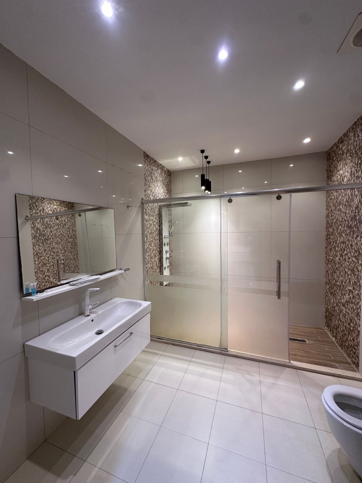 شاليه لاكجري